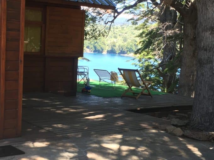 Cabaña en venta en Villa Pehuenia con costa al lago